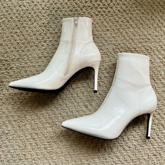 Jeffrey Campbell Nixie Pointed Toe Bootie - Picture 2 of 4